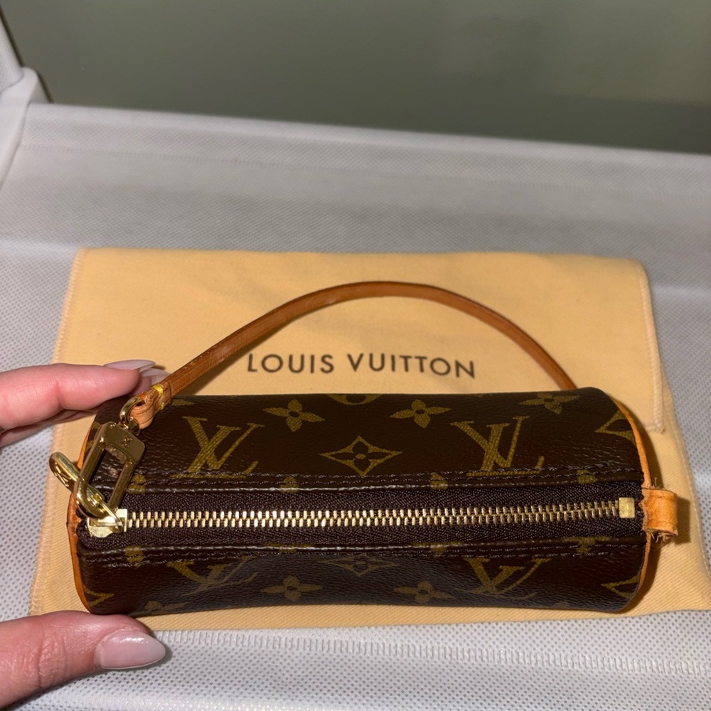 Louis Vuitton Mini Papillon Pochette - Picture 3 of 6